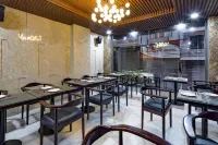 Azura Gold Hotel & Apartment Các khách sạn ở Nha Trang