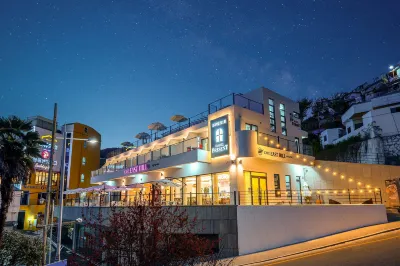 Present Pension Hotel dekat Yi Sun-Sin Park
