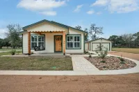 Upscale Home with Pool and FirePit - Close to Mercer St!