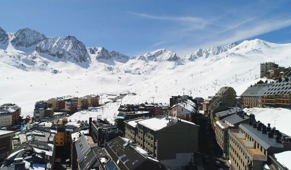 Hotel Catalunya Ski,El Pas de la Casa 2023 | Trip.com