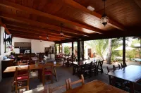 Hostal Cala Boix