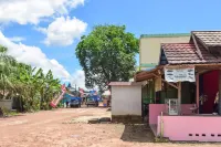 Hotel O Penginapan Widodo - parcheggio