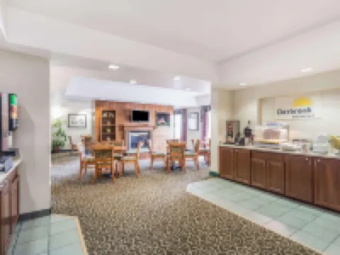 Days Inn by Wyndham Chiefland Hotels in Levy County