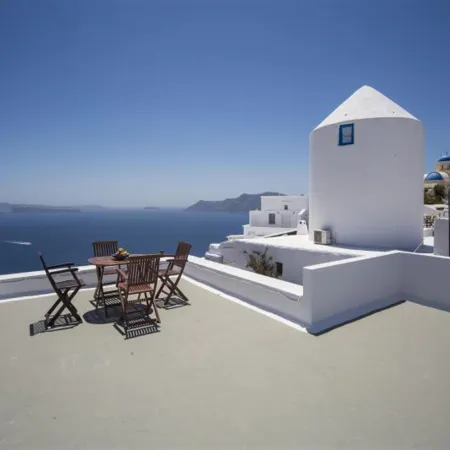 Ianthe Apartments & Villa