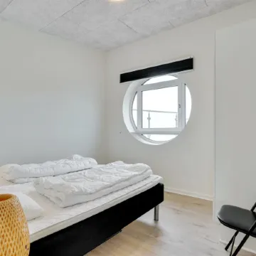 "Geraldine" - 250m from the Sea