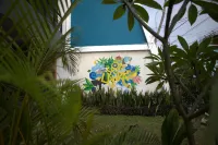 Dazzle Bay by Twenty Two