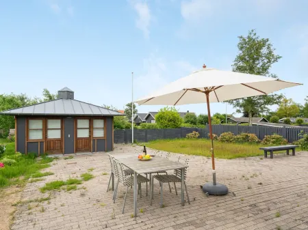 "Øthkil" - 93m from the Sea Отели в г. Колдинг