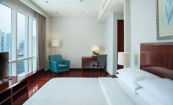 The Mayflower, Jakarta-Marriott Executive Apartments