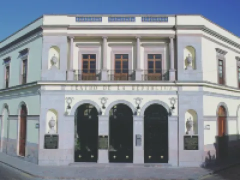 ฮอลิเดย์ อินน์ Queretaro-Centro Historico บาย IHG โรงแรมในเกเรตาโร