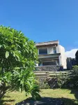 Luxury Beachfront Villa with Private Pool - Jolly's Rock Hotellit kohteessa 