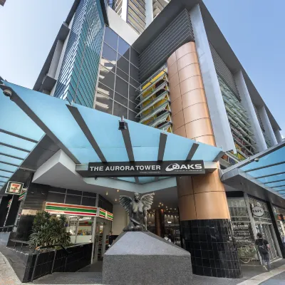 Oaks Brisbane Aurora Suites Отели рядом с достопримечательностью «Кастом Хаус»