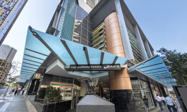 Oaks Brisbane Aurora Suites