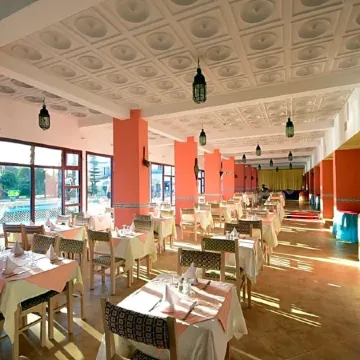 Sud Bahia Agadir "Bahia City Hotel" Отели рядом с достопримечательностью «Легзира»