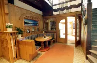 Hotel Hubertus - 3-Star