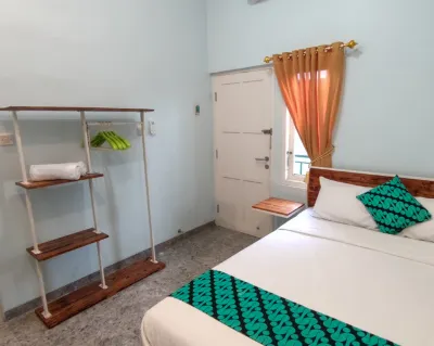 OYO 1183 Kalimaya Residence Syariah Kauman regency kristal 2 / 85 주변 호텔