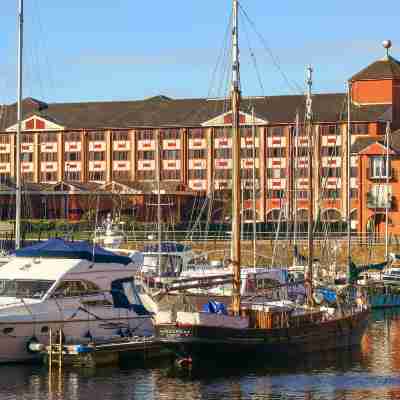 Delta Hotels Swansea Hotel Exterior