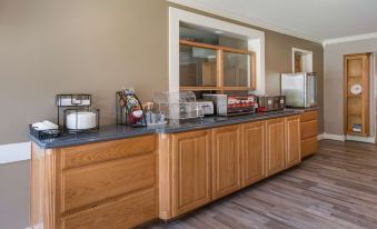 SureStay Hotel by Best Western Leesville