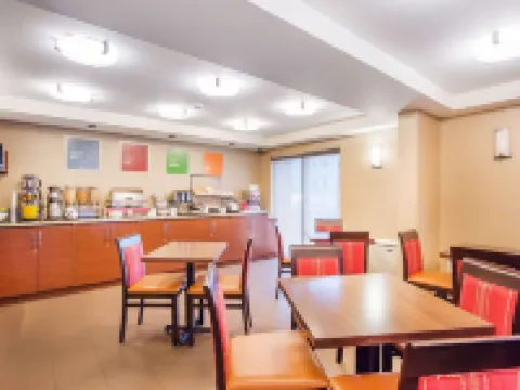Comfort Inn Hotels in Gloucester County