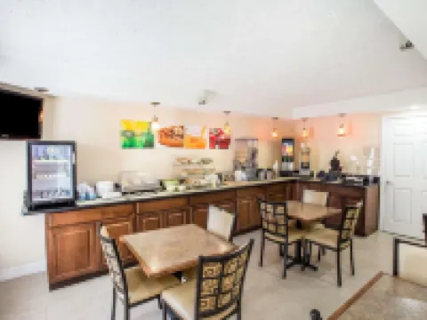 Quality Inn Dahlonega Near University Hotels in Lumpkin County