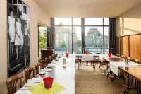 Hotel an der Oper - breakfast