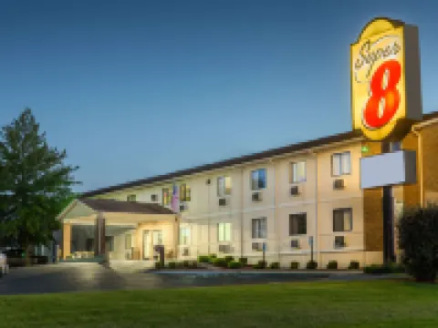 Super 8 by Wyndham Danville Hotels in Boyle County