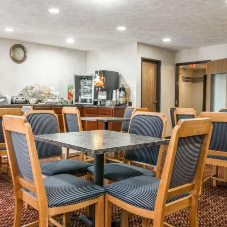 Quality Inn Hudsonville South