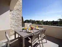 Pine Hills Cristal - 4-Star