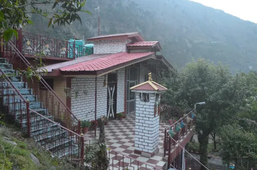 Riverside Homestay, Chamba (HP)