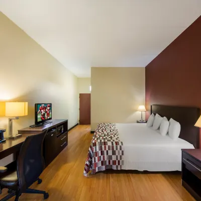 Red Roof Inn Hendersonville Hotels near Team E.C.C.O. & the Aquarium & Shark Lab by Team ECCO