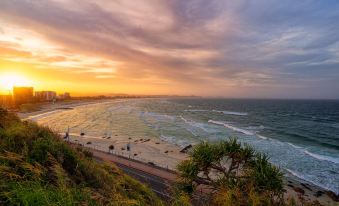 The Hill Apartments Currumbin Beach