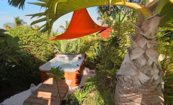 Poz Lagon - Chambre d'hôtes Vue Lagon et Jacuzzi Privatif