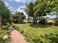 The Mountain Villa Hotels near Naliyamandavi