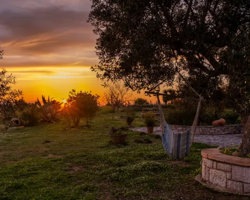 Chamaloni Cottages Hotels in Koroni
