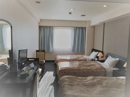 Hotel Yutaka Wing