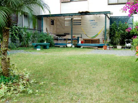 Seagull Отели рядом с достопримечательностью «Seaside Base ARARI シーサイドベース安良里 グランピング»