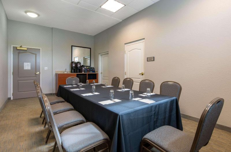 Country Inn & Suites by Radisson, Port Canaveral, FL photo 4