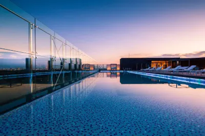 Radisson Hotel Santa Cruz Hotels in 