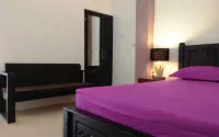 Griya Kos Gucci Syariah Hotels in Glenmore