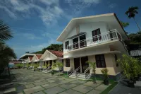 Lakeway Resorts - 停車場