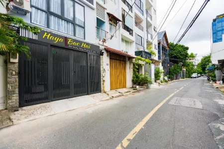 Haya Bac Hai Apartments