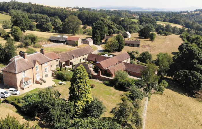 Old Downton Lodge