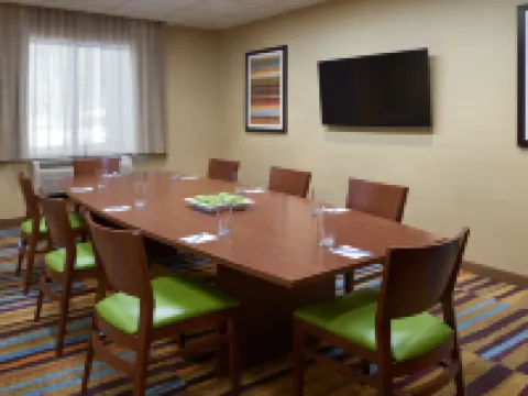 Fairfield Inn & Suites Barrie Hotels in Barrie