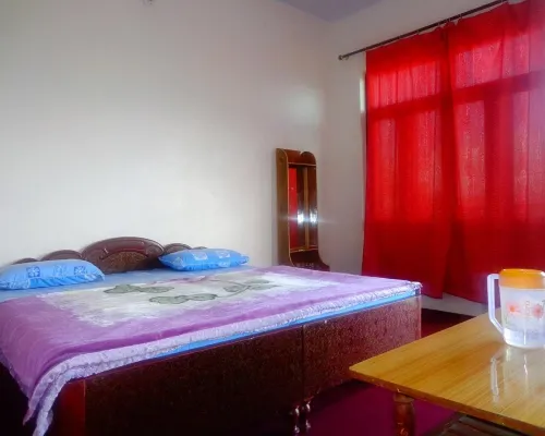 Goroomgo Snow View Guest House Kausani Hotels in Kausani
