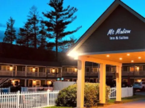 Mt. Madison Inn & Suites Hotels in Gorham