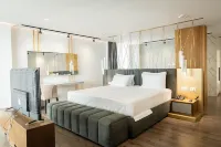 Dorchester Hotel