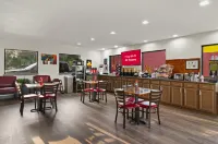 Red Roof Inn Baldwin Hotels in Macclenny