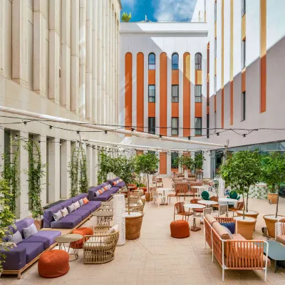 Ibis Styles Sevilla City Santa Justa Hotels near Ramon Sanchez-Pizjuan Stadium