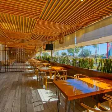 Holiday Inn LEON-CONVENTION CENTER by IHG