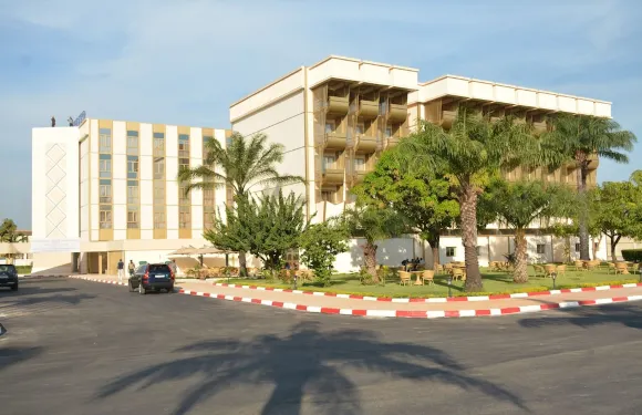 Ledger酒店 - 比紹