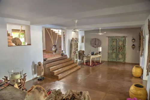Uzuri Boutique Hotel - Pet Friendly